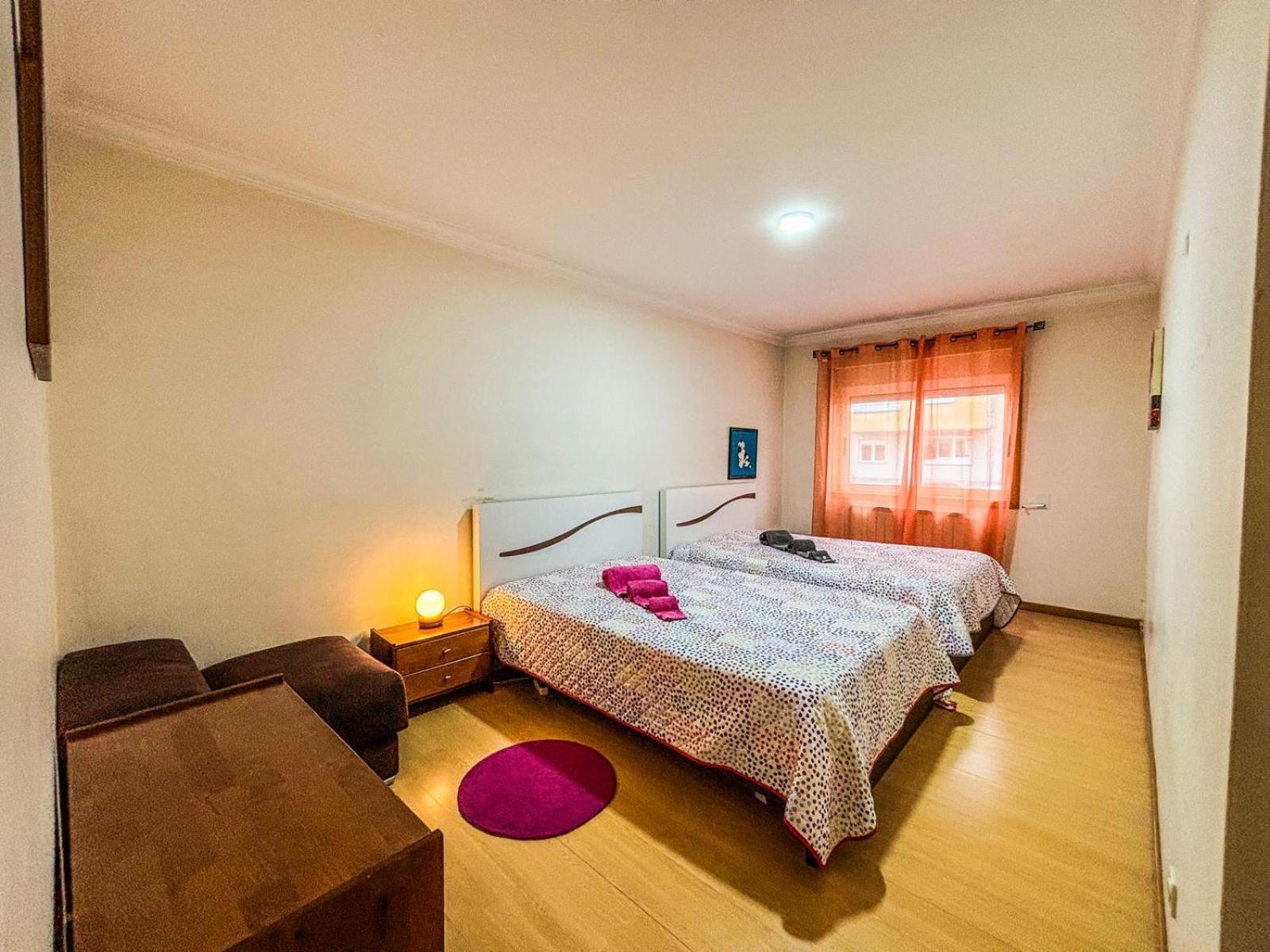 Family Holiday Home Braganca Exterior photo